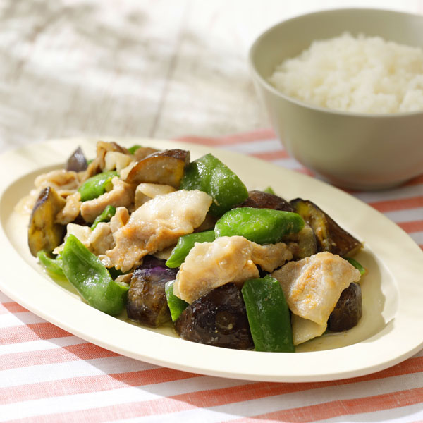 夏野菜と豚バラ肉の味噌炒め